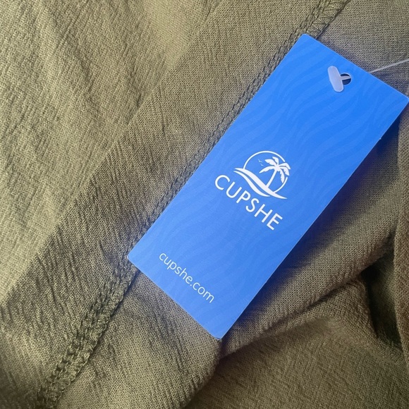 NWT Cupshe one shoulder romper-small - Picture 3 of 4